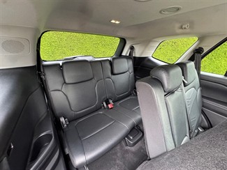 2023 Ford Everest - Thumbnail