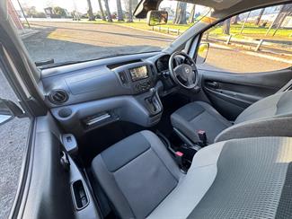 2021 Nissan NV200 - Thumbnail