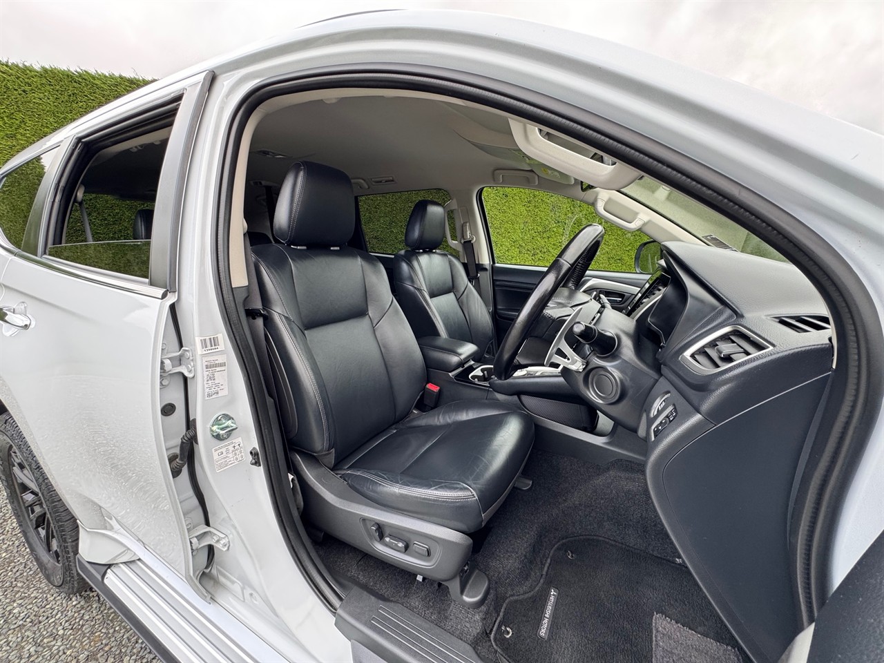 2022 Mitsubishi Pajero Sport