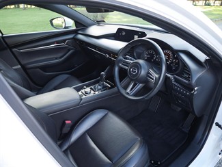 2019 Mazda 3 - Thumbnail