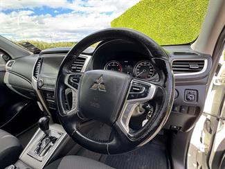 2019 Mitsubishi Triton - Thumbnail