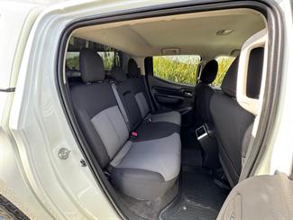 2019 Mitsubishi Triton - Thumbnail
