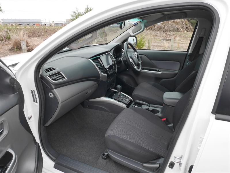 2017 Mitsubishi Triton