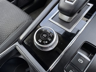2022 Mitsubishi Outlander - Thumbnail