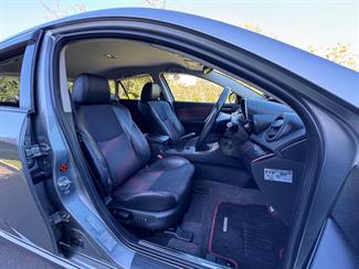 2010 Mazda Axela - Thumbnail
