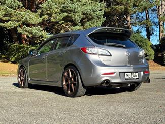 2010 Mazda Axela - Thumbnail