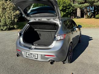 2010 Mazda Axela - Thumbnail