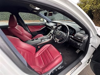 2017 Lexus IS 200t - Thumbnail