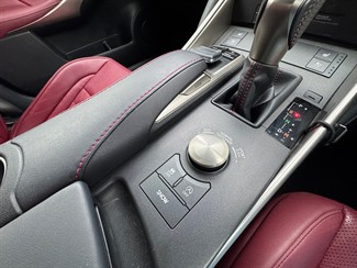 2017 Lexus IS 200t - Thumbnail