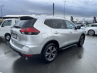 2022 Nissan X-Trail - Thumbnail