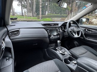 2021 Nissan X-Trail - Thumbnail