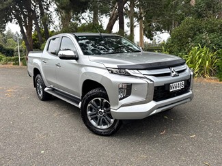 2021 Mitsubishi Triton - Thumbnail