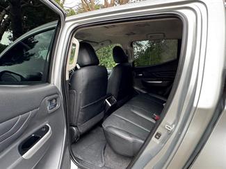 2021 Mitsubishi Triton - Thumbnail