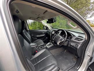 2021 Mitsubishi Triton - Thumbnail