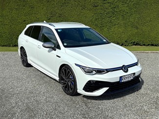 2022 Volkswagen Golf R - Thumbnail