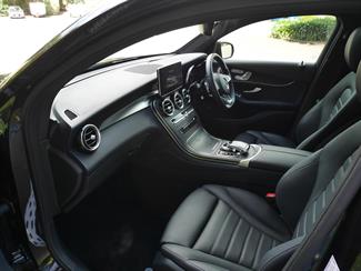 2019 Mercedes-Benz GLC 250 - Thumbnail