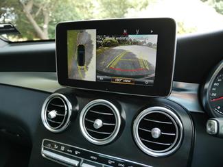 2019 Mercedes-Benz GLC 250 - Thumbnail