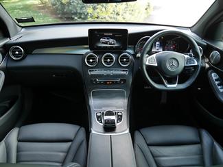 2019 Mercedes-Benz GLC 250 - Thumbnail