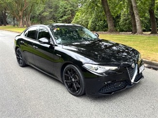 2018 Alfa Romeo Giulia - Thumbnail