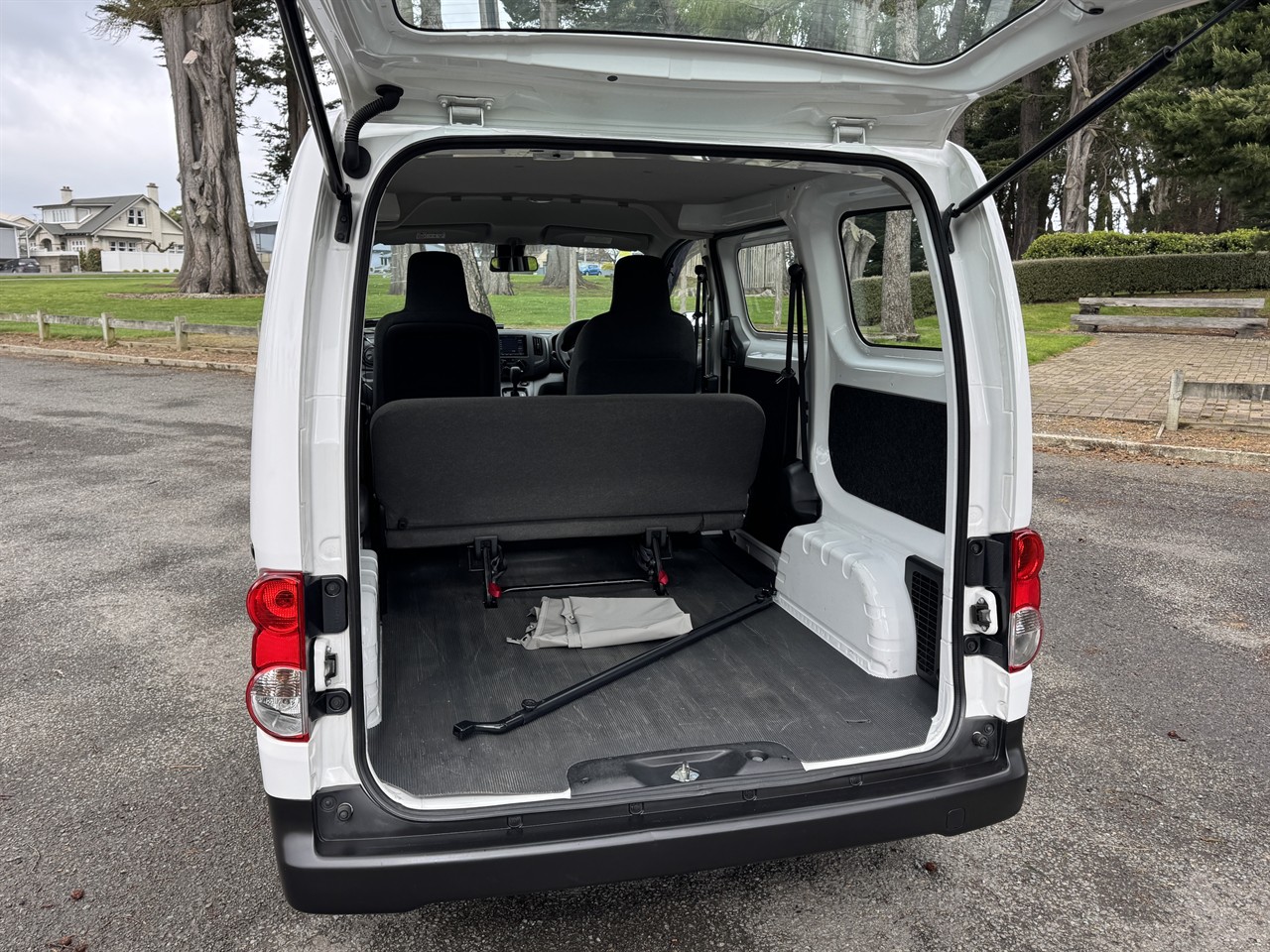 2021 Nissan NV200