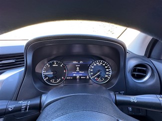 2021 Nissan Navara - Thumbnail