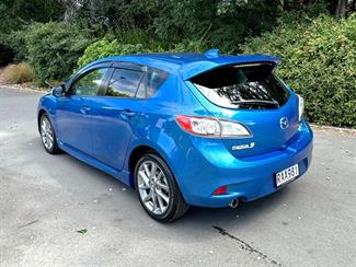 2013 Mazda Axela - Thumbnail