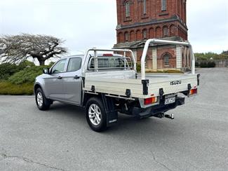 2024 Isuzu D-Max - Thumbnail
