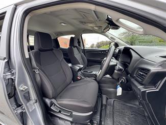 2024 Isuzu D-Max - Thumbnail
