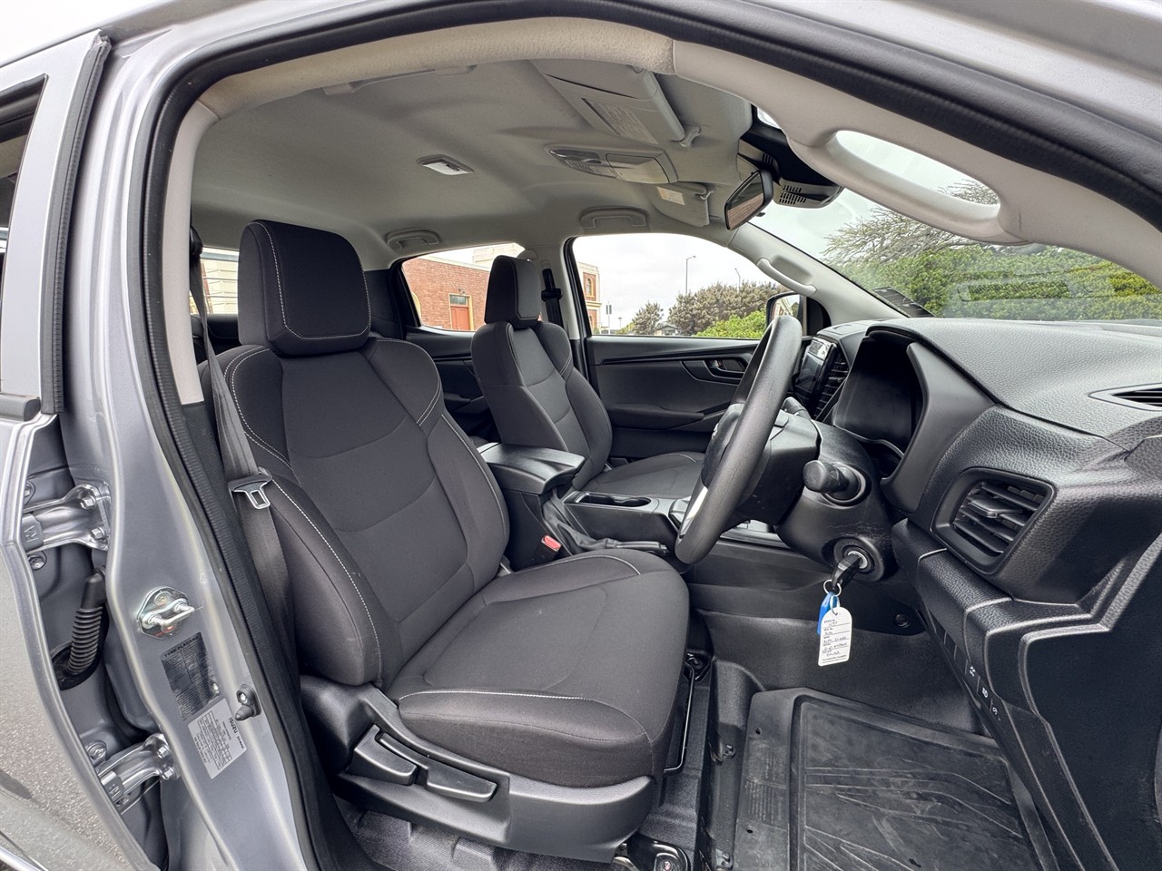 2024 Isuzu D-Max