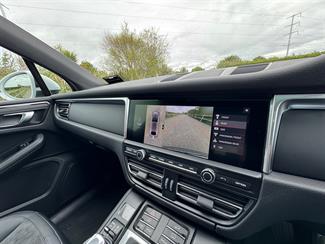 2019 Porsche Macan - Thumbnail