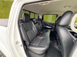 2021 Nissan Navara - Thumbnail