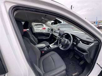 2021 Toyota Rav4 - Thumbnail