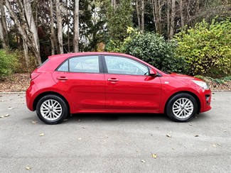 2020 KIA RIO - Thumbnail