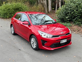 2020 KIA RIO - Thumbnail