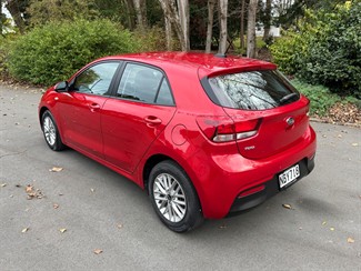 2020 KIA RIO - Thumbnail