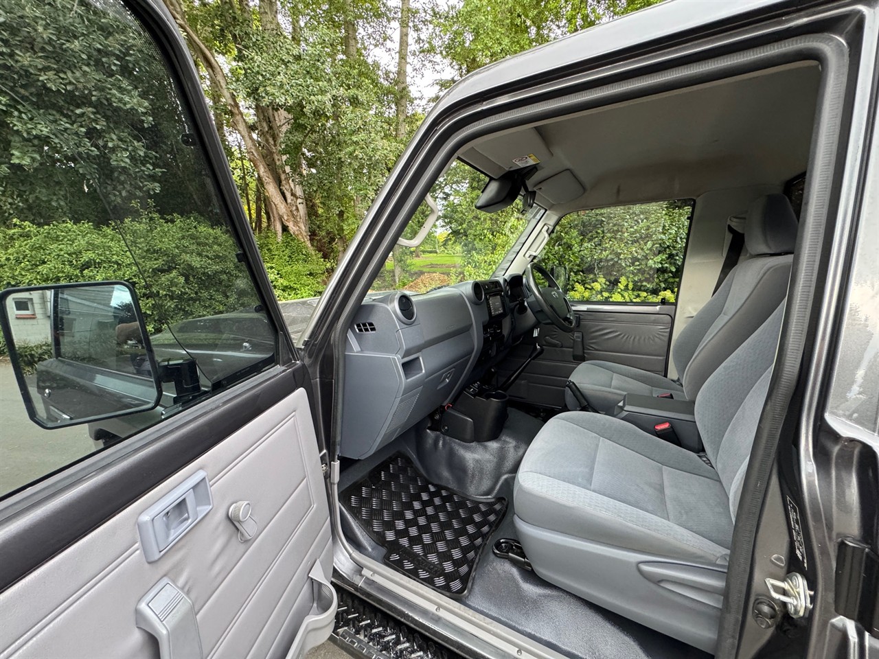 2023 Toyota Land Cruiser