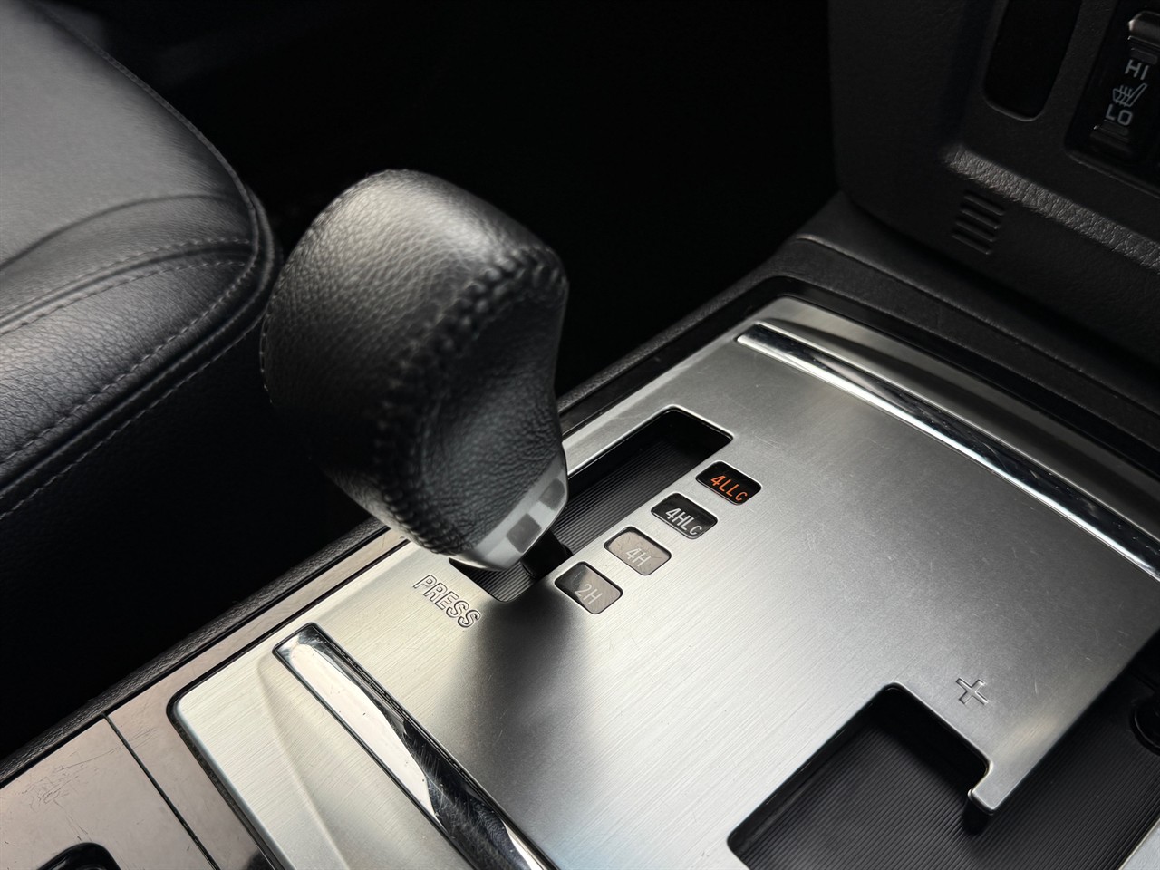 2018 Mitsubishi Pajero