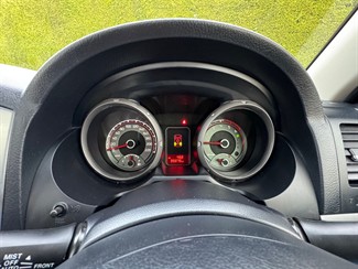 2018 Mitsubishi Pajero - Thumbnail