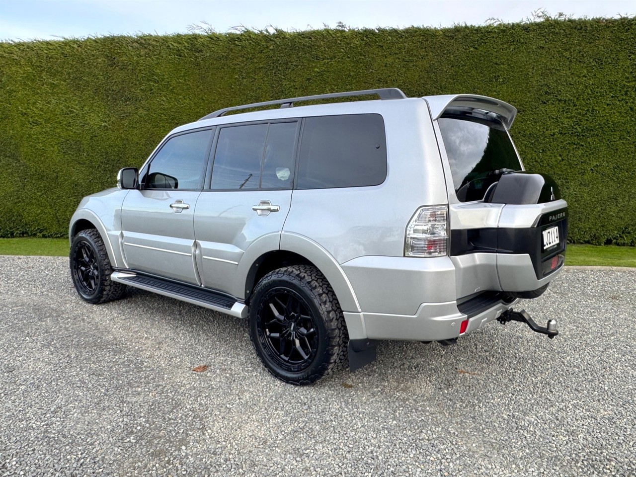 2018 Mitsubishi Pajero