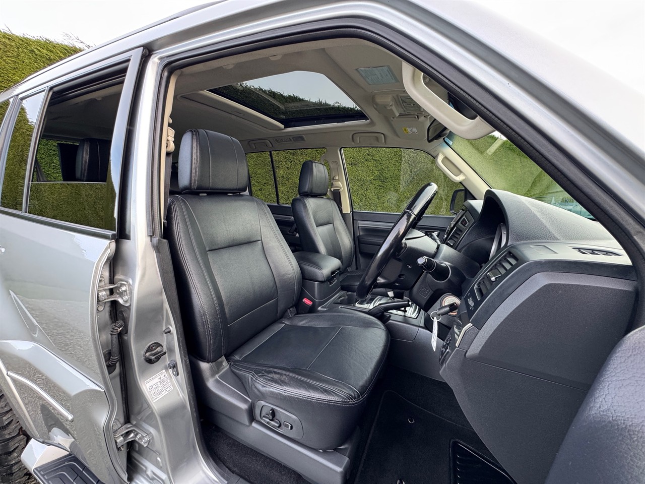 2018 Mitsubishi Pajero