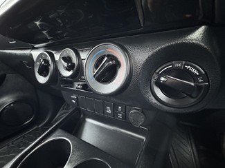 2024 Toyota Hilux - Thumbnail