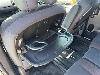 2019 Nissan Serena - Thumbnail