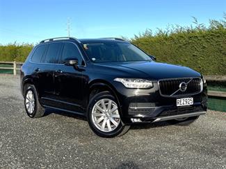 2017 Volvo XC90 - Thumbnail