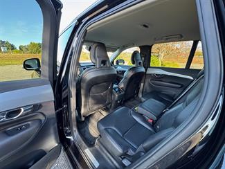 2017 Volvo XC90 - Thumbnail