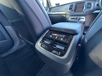 2017 Volvo XC90 - Thumbnail