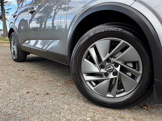 2023 Nissan Qashqai - Thumbnail
