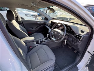 2022 Hyundai Ioniq - Thumbnail