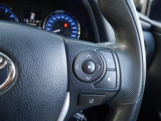 2018 Toyota Corolla - Thumbnail