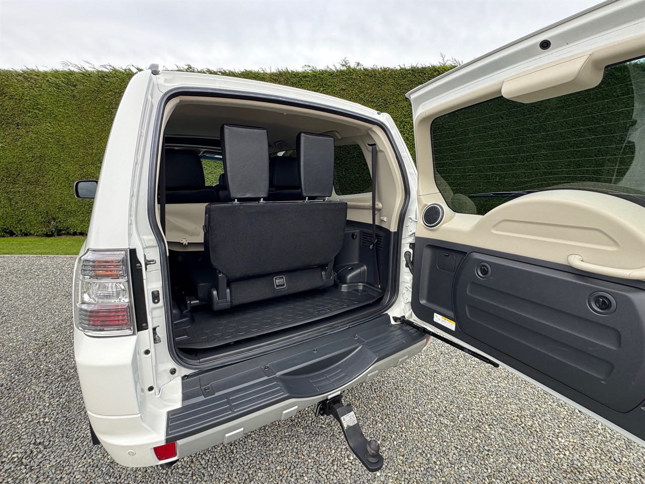 2018 Mitsubishi Pajero
