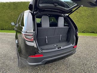 2021 Land Rover Discovery Sport - Thumbnail